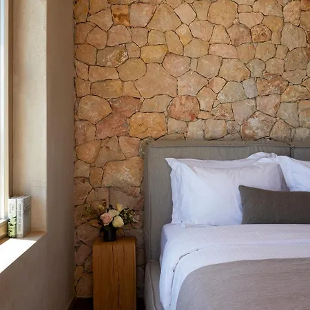 Santorini Sky, The Retreat * Pyrgos Kallistis