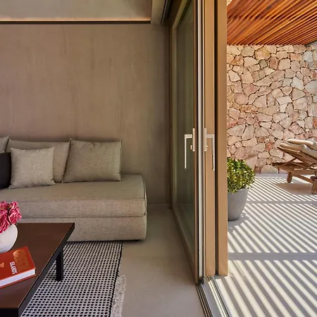 Villa Santorini Sky, The Retreat *