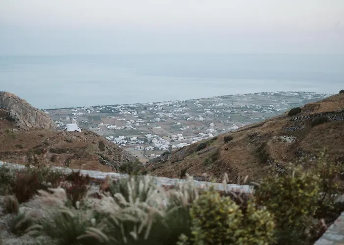 Villa Santorini Sky, The Retreat Pýrgos