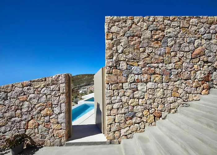 Villa Santorini Sky, The Retreat Pýrgos