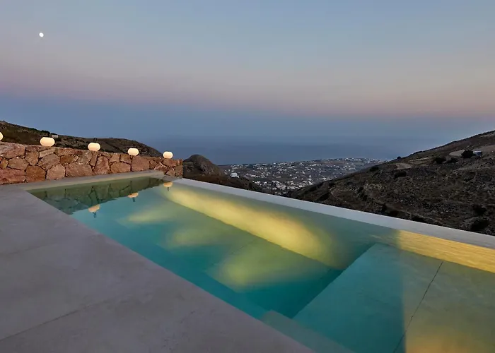 Villa Santorini Sky, The Retreat Pýrgos
