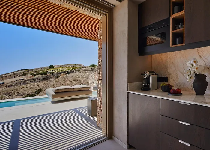 Santorini Sky, The Retreat Villa