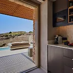 Santorini Sky, The Retreat Villa